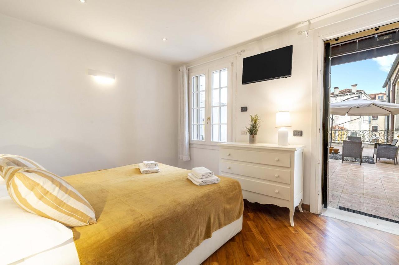 Tolentini Canal View & Terrace By Wonderful Italy Lejlighed Venedig