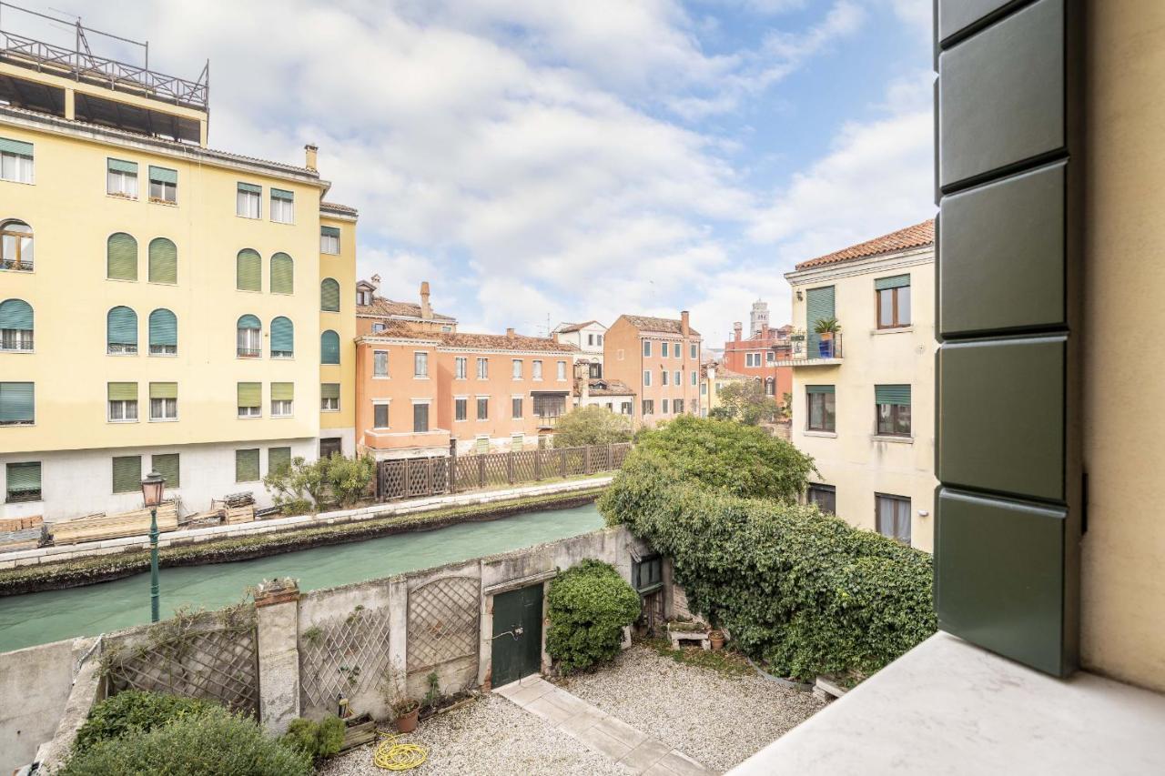 Apartment Tolentini Canal View & Terrace By Wonderful Italy Venedig